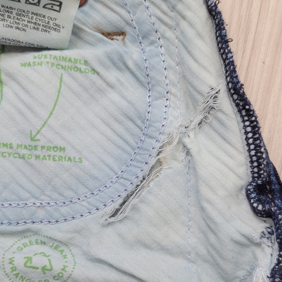 Wrangler Woman's Jeans - Picture 6 of 7